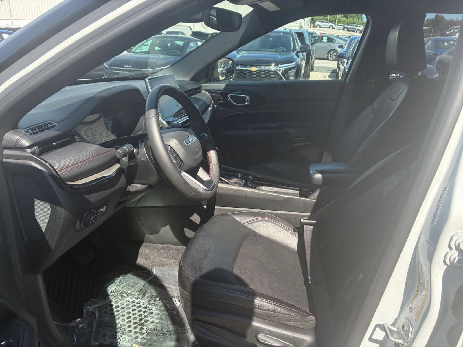 2025 Jeep Compass Trailhawk - Photo 22