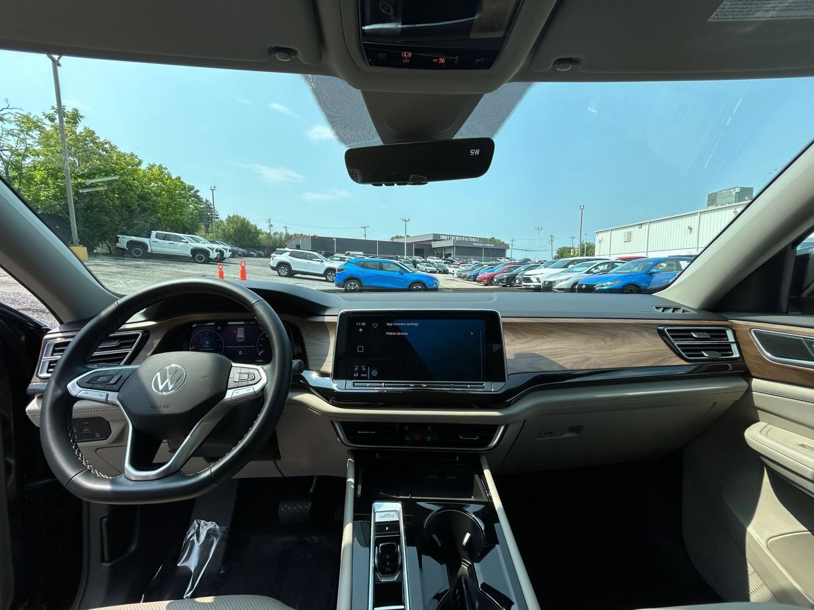Thumbnail: 2026 Volkswagen Atlas - 30