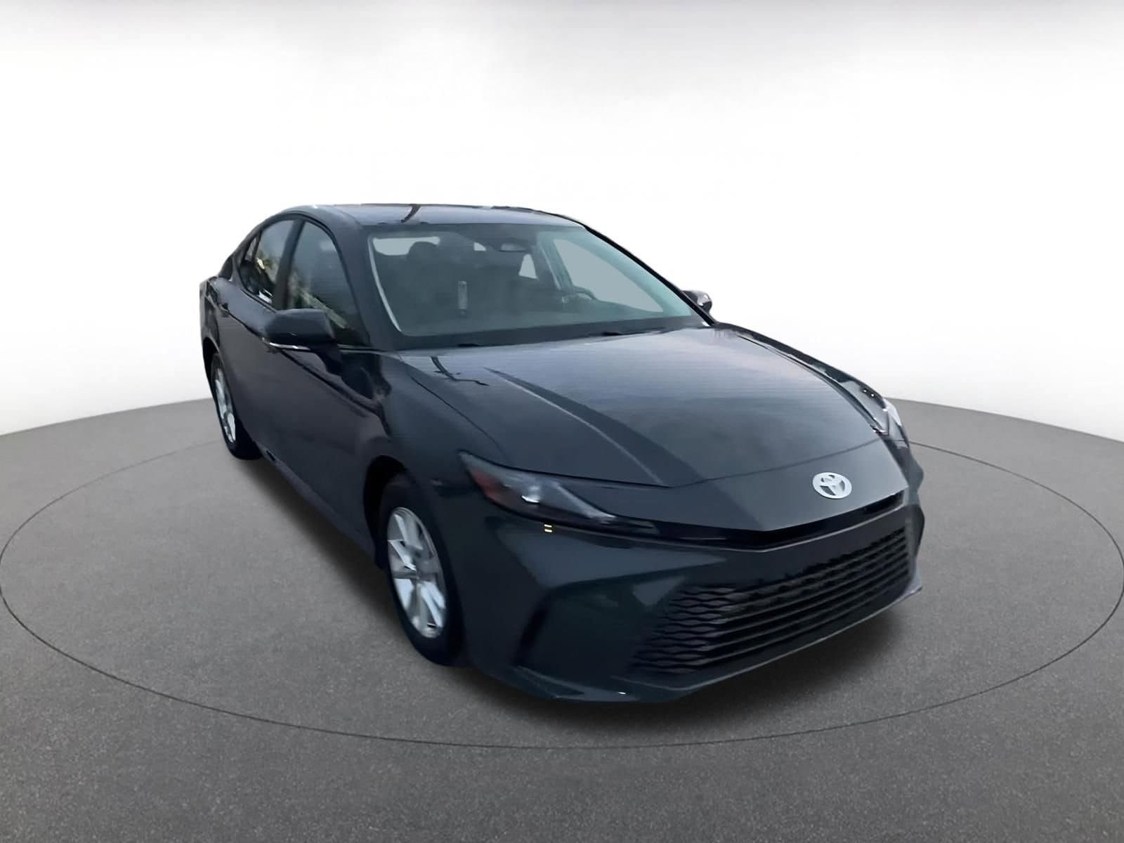 Thumbnail: 2025 Toyota Camry - 3