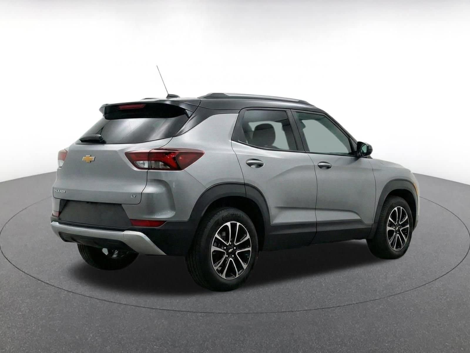 Thumbnail: 2025 Chevrolet TrailBlazer - 8