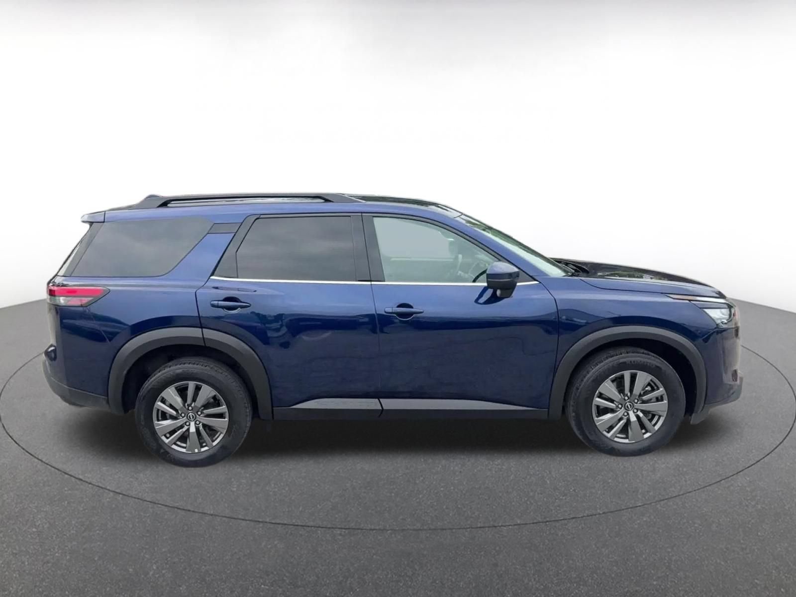 Thumbnail: 2025 Nissan Pathfinder - 13