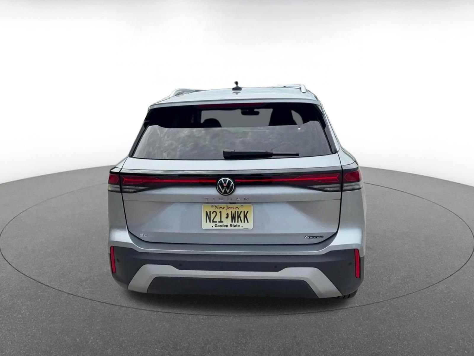 Thumbnail: 2026 Volkswagen Tiguan - 12