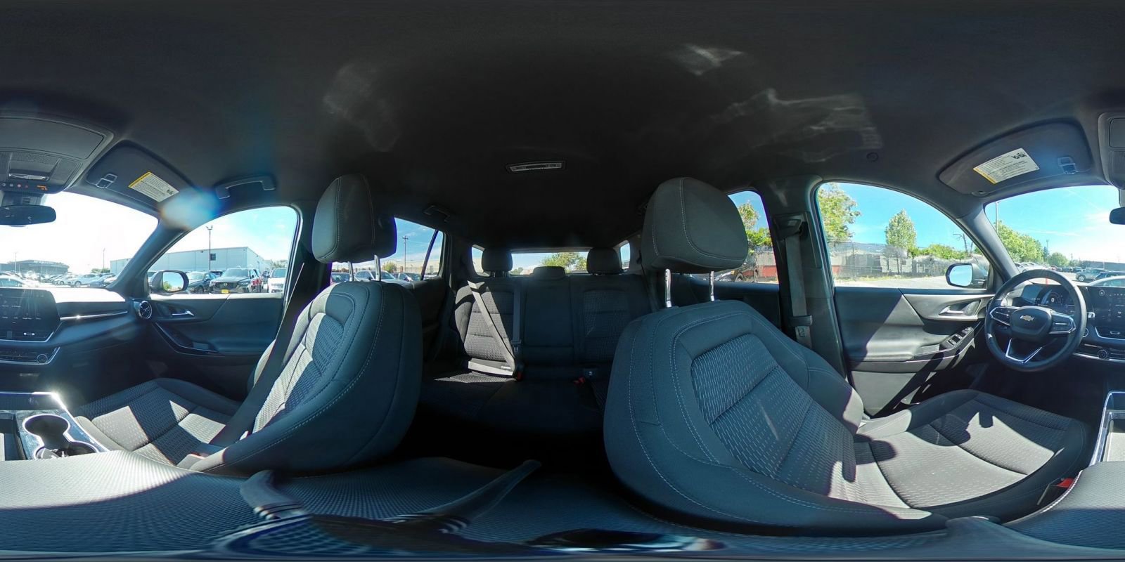 2025 Chevrolet Equinox LT - Photo 37