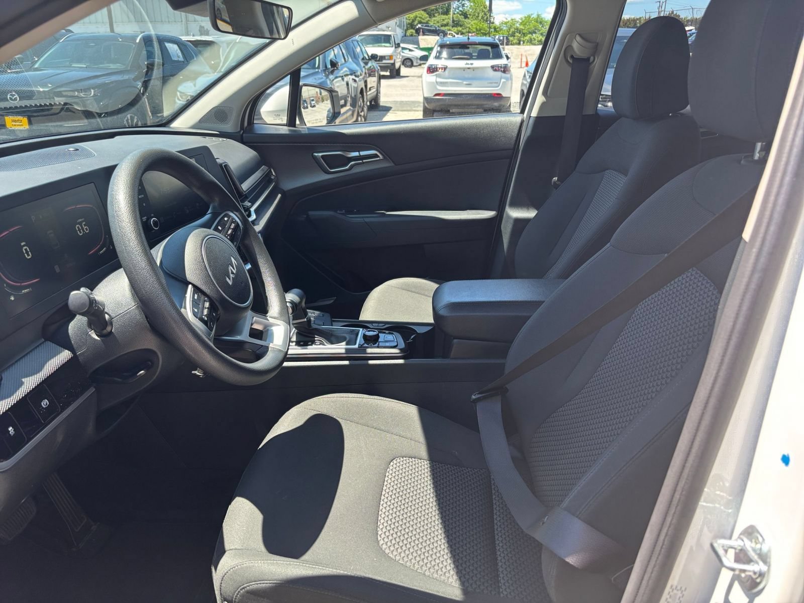 Thumbnail: 2024 Kia Sportage - 22