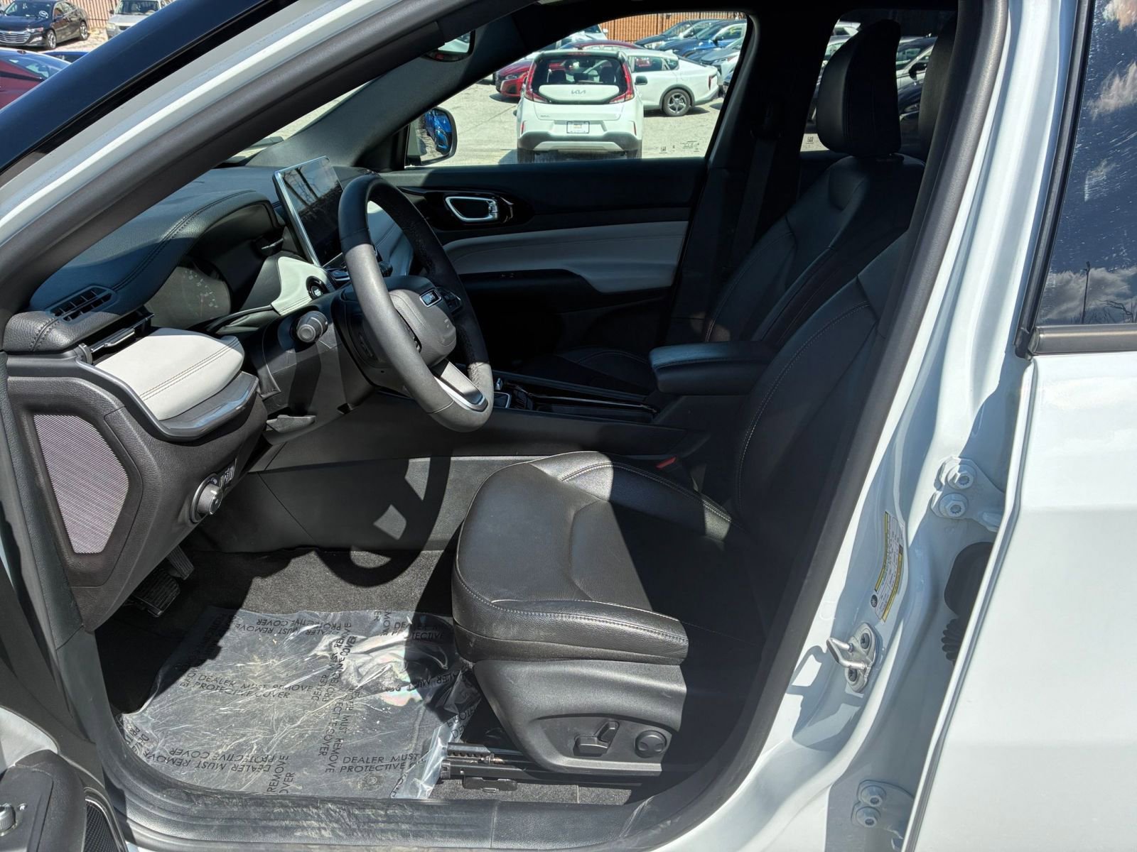 Thumbnail: 2025 Jeep Compass - 22