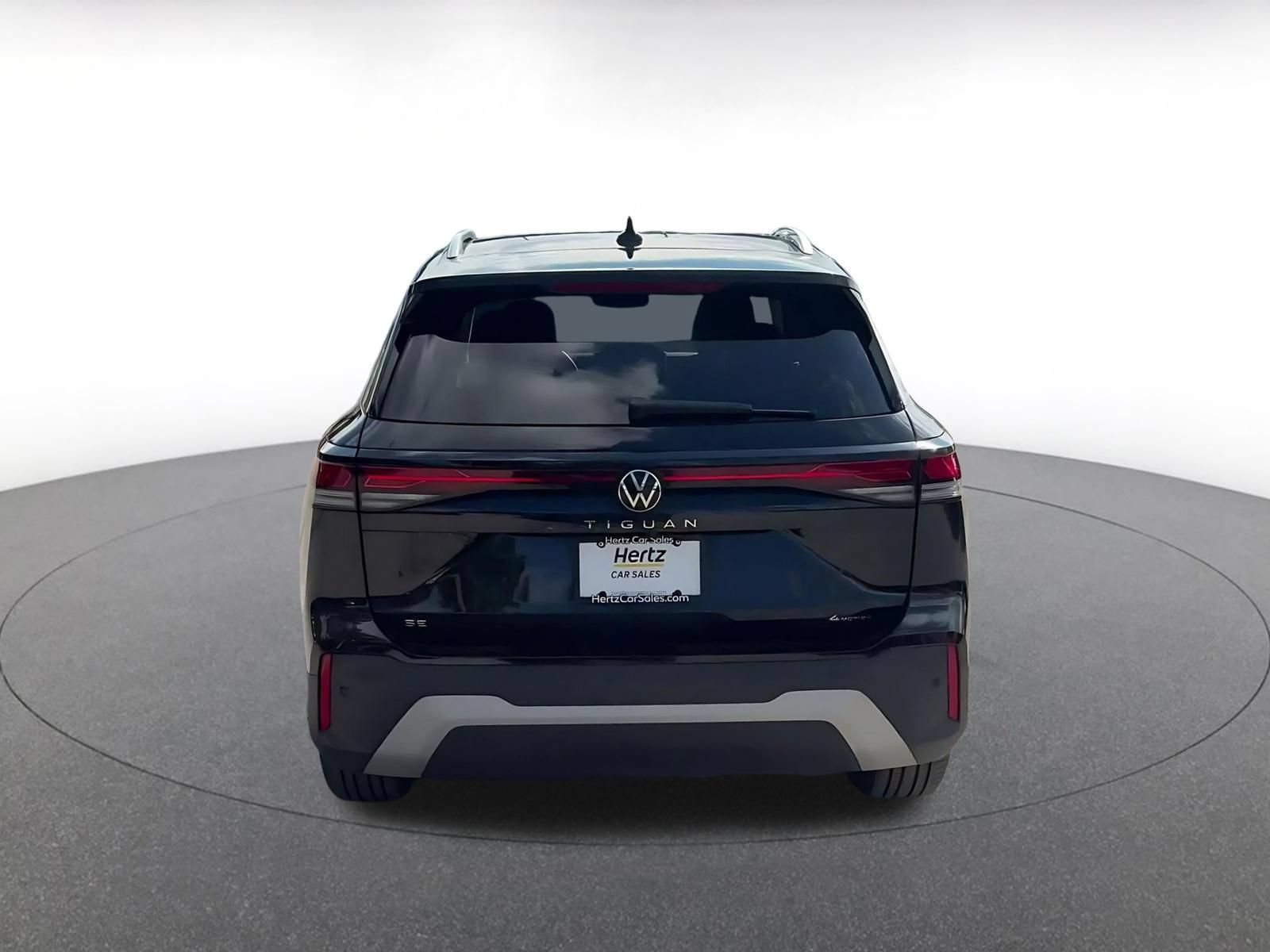 Thumbnail: 2026 Volkswagen Tiguan - 13