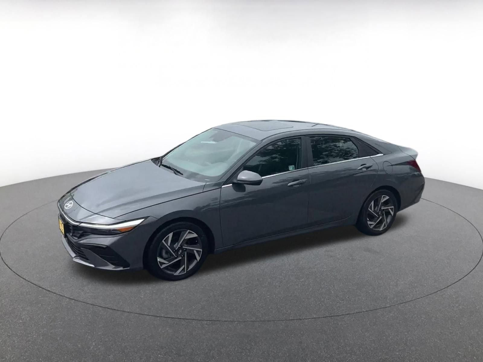 Thumbnail: 2025 Hyundai Elantra - 8