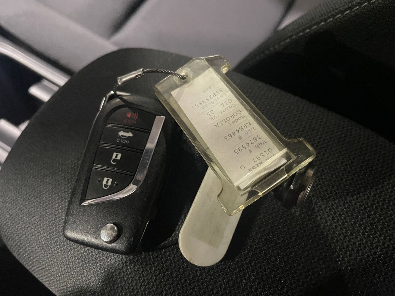 Thumbnail: 2025 Toyota Corolla - 21