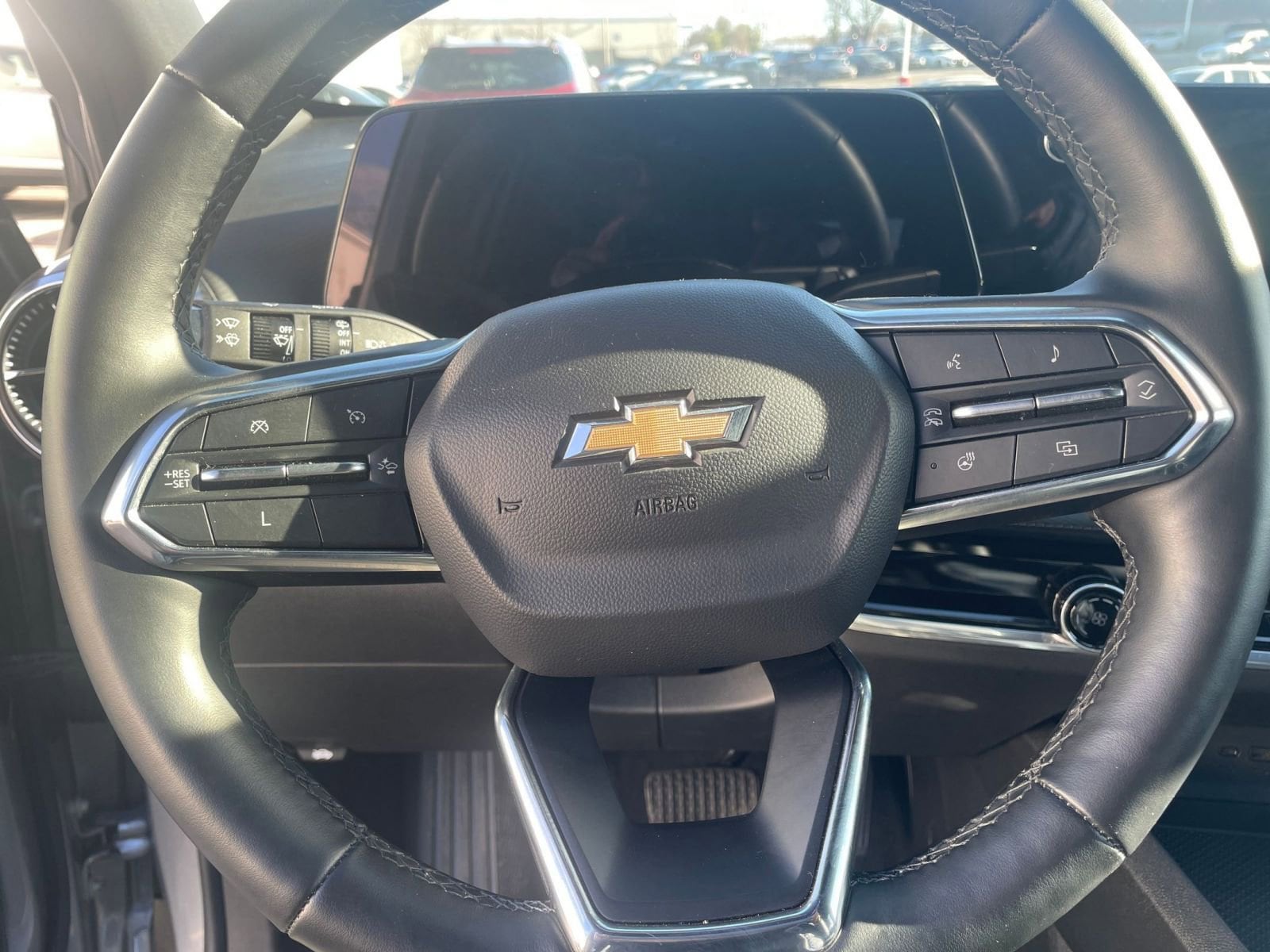 Thumbnail: 2025 Chevrolet Equinox - 27