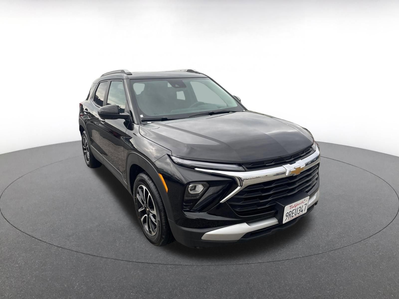 Thumbnail: 2025 Chevrolet TrailBlazer - 1