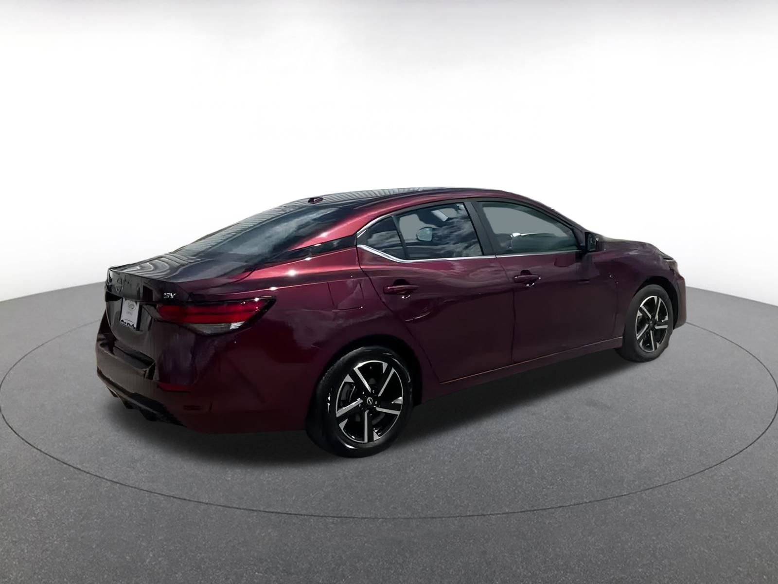 Thumbnail: 2024 Nissan Sentra - 9