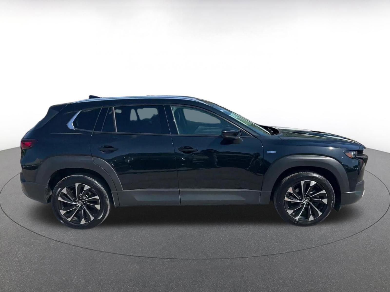 Thumbnail: 2025 Mazda CX-50 - 16