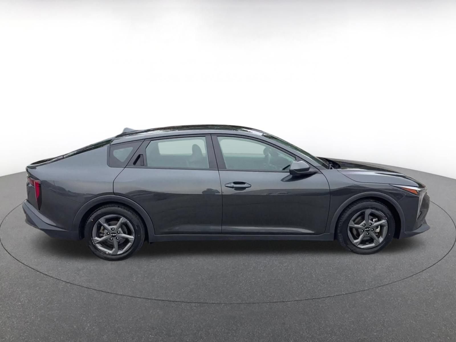 Thumbnail: 2025 Kia K4 - 15
