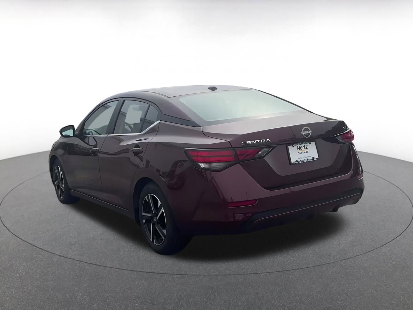 Thumbnail: 2024 Nissan Sentra - 11