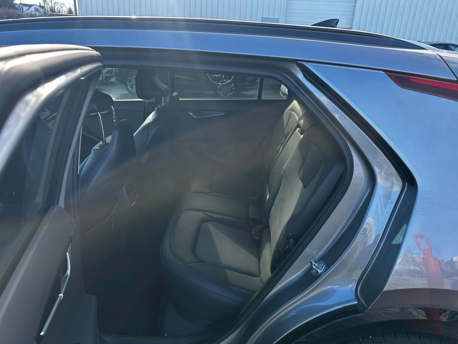 Thumbnail: 2023 Kia Niro - 6