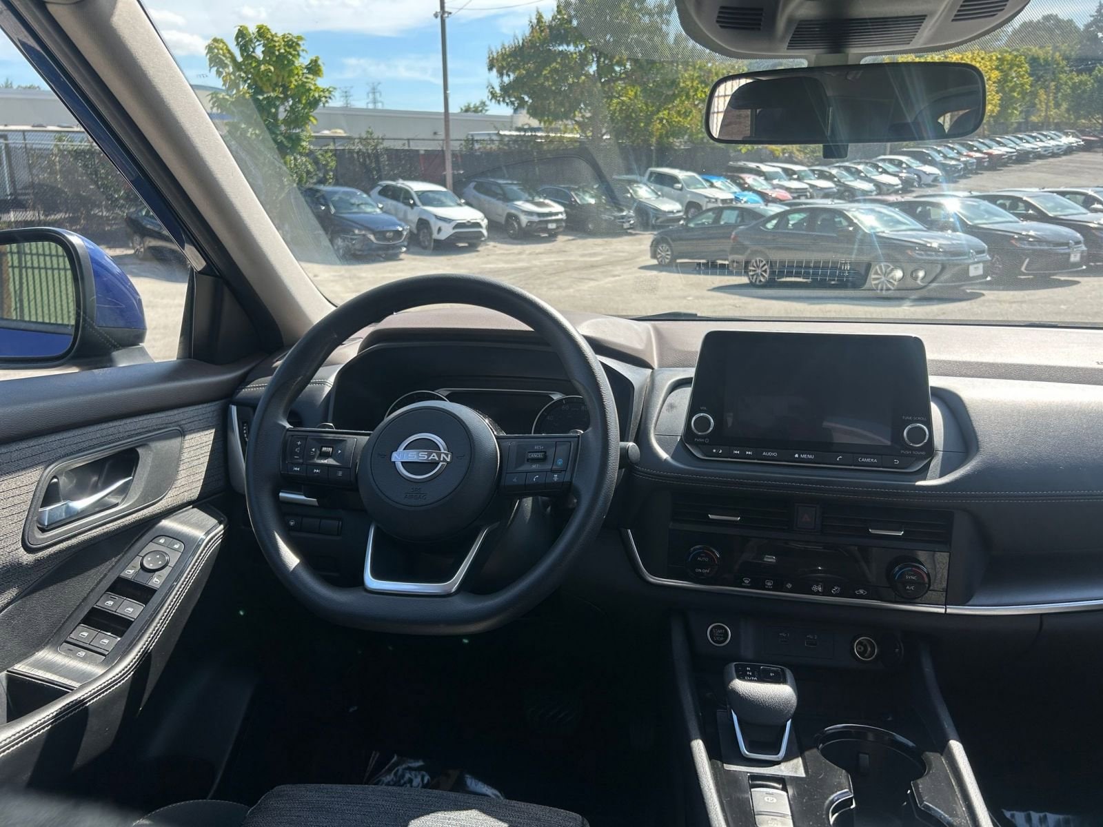 Thumbnail: 2023 Nissan Rogue - 34