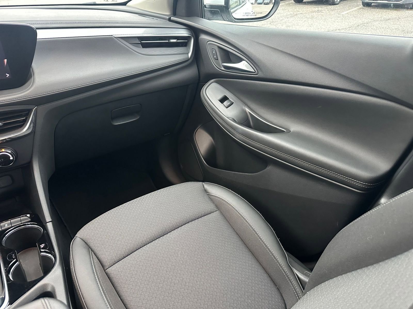 Thumbnail: 2025 Buick Encore GX - 33