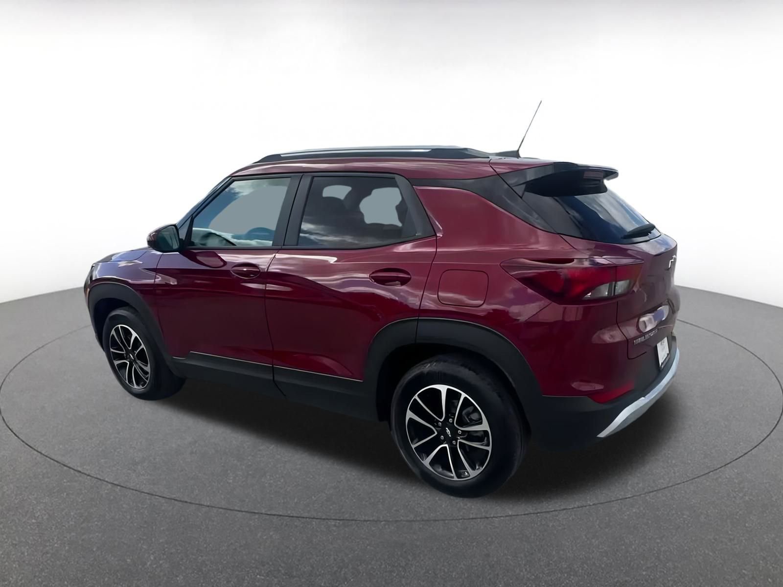 Thumbnail: 2025 Chevrolet TrailBlazer - 10