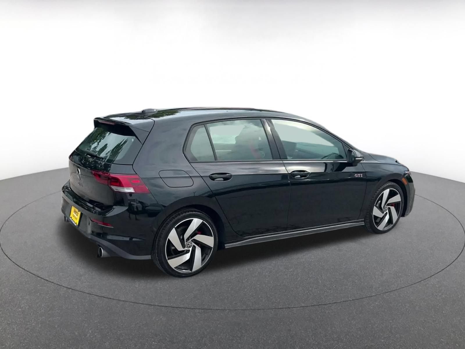 Thumbnail: 2026 Volkswagen Golf - 14