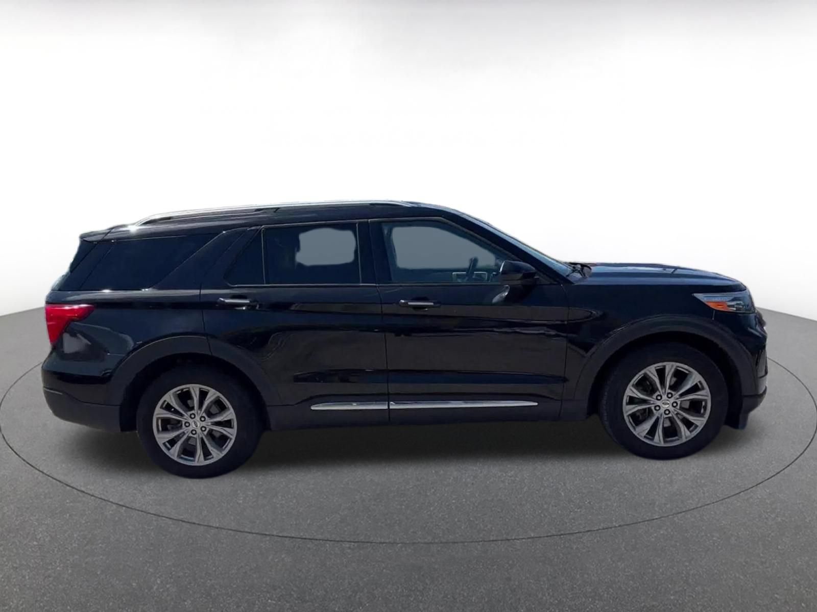Thumbnail: 2024 Ford Explorer - 15