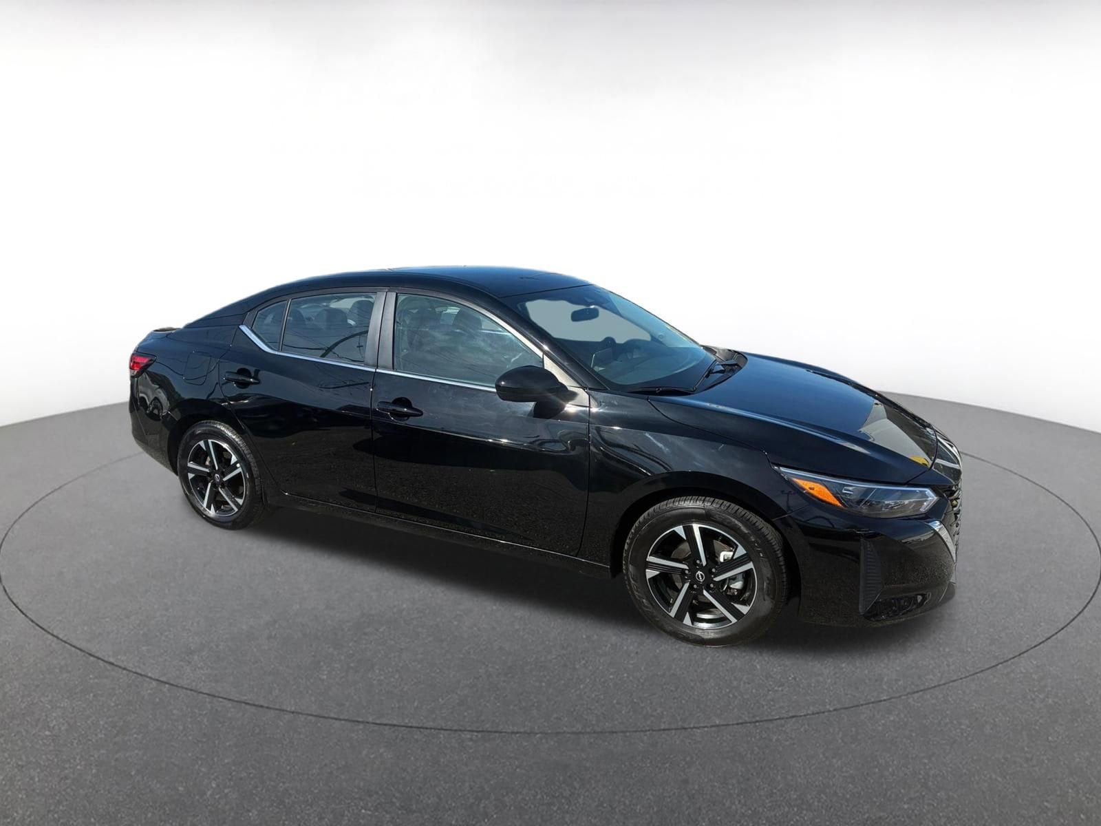 Thumbnail: 2025 Nissan Sentra - 1