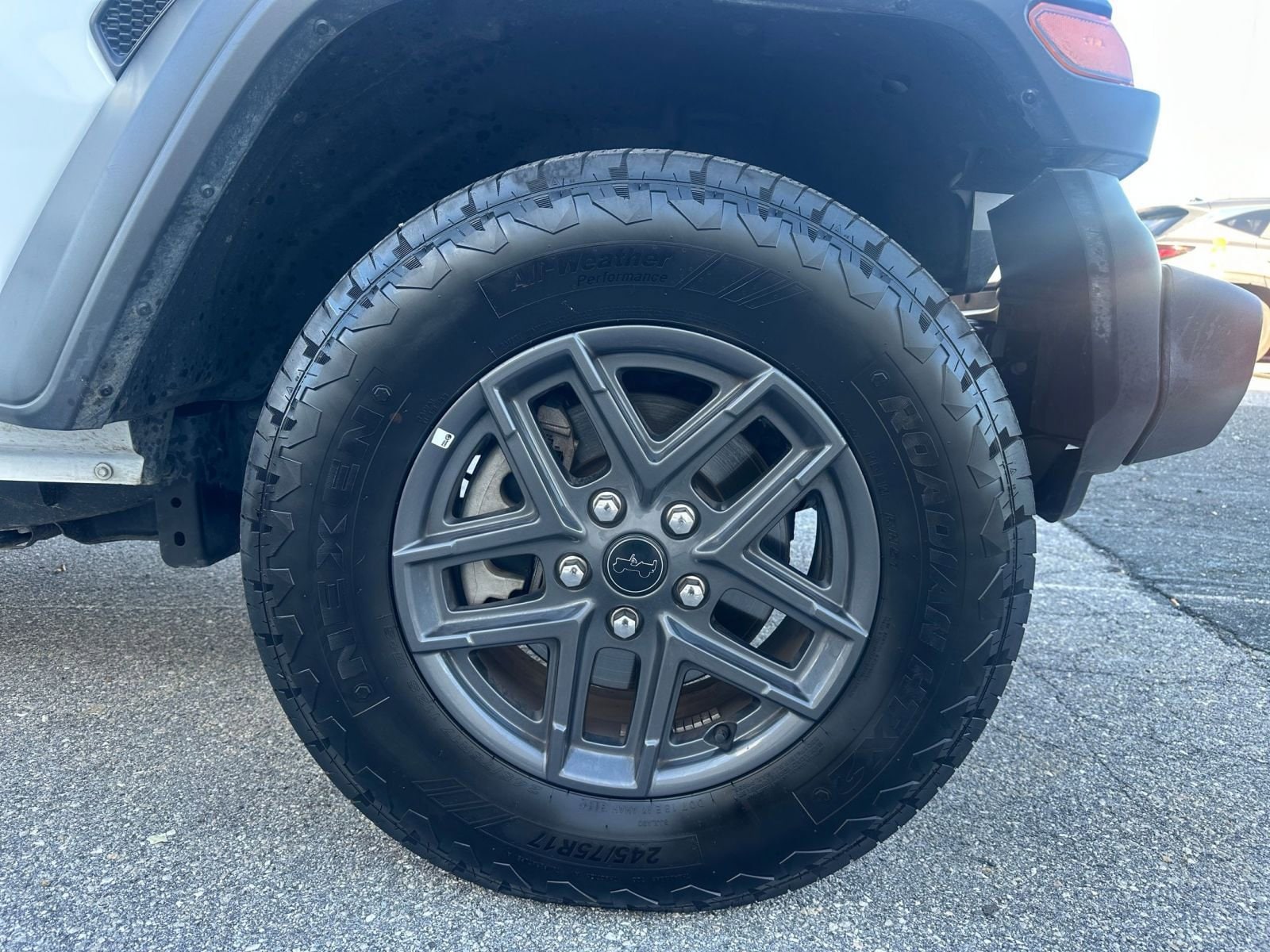 Thumbnail: 2025 Jeep Wrangler - 29