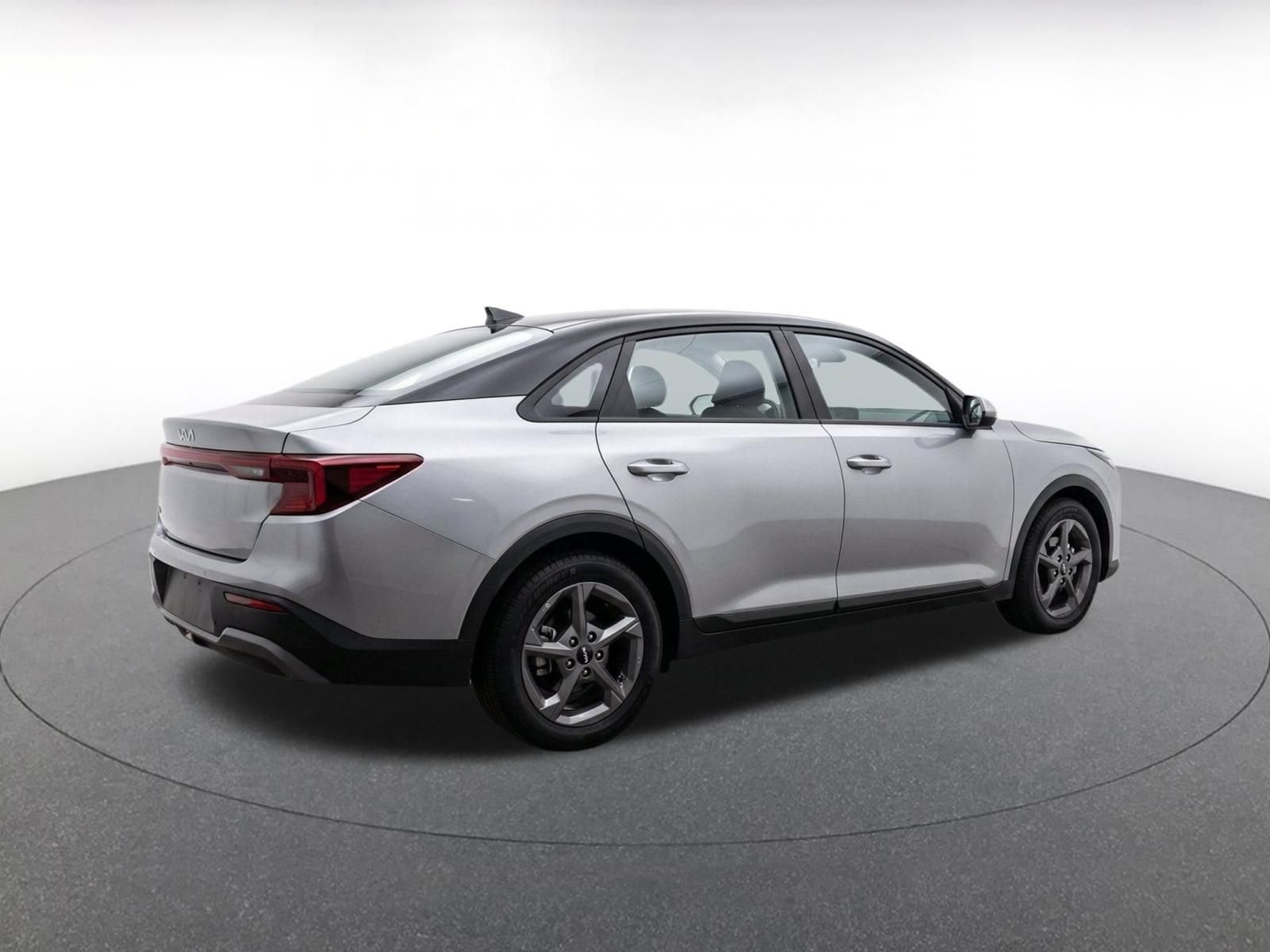 Thumbnail: 2025 Kia K4 - 7