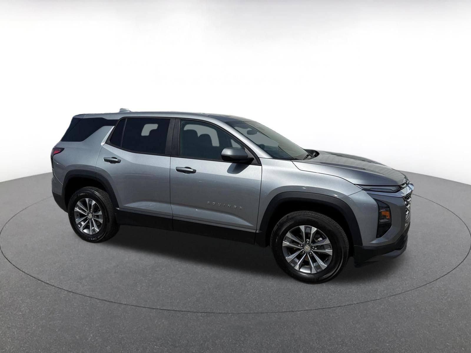 Thumbnail: 2025 Chevrolet Equinox - 1