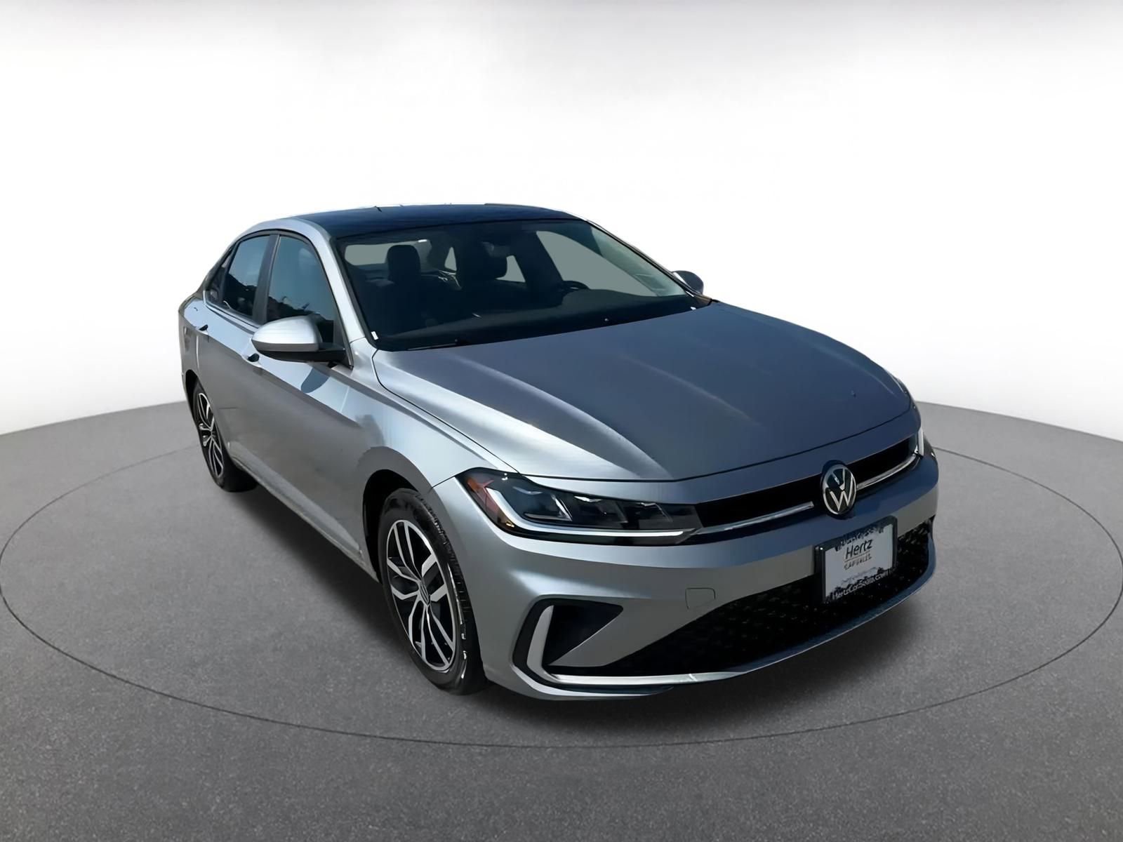 Thumbnail: 2025 Volkswagen Jetta - 3