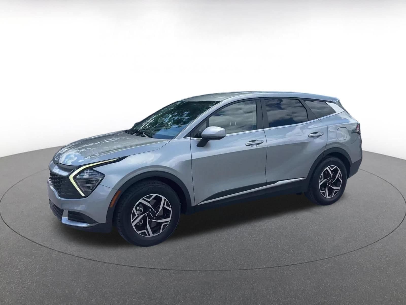 Thumbnail: 2025 Nissan Rogue - 8