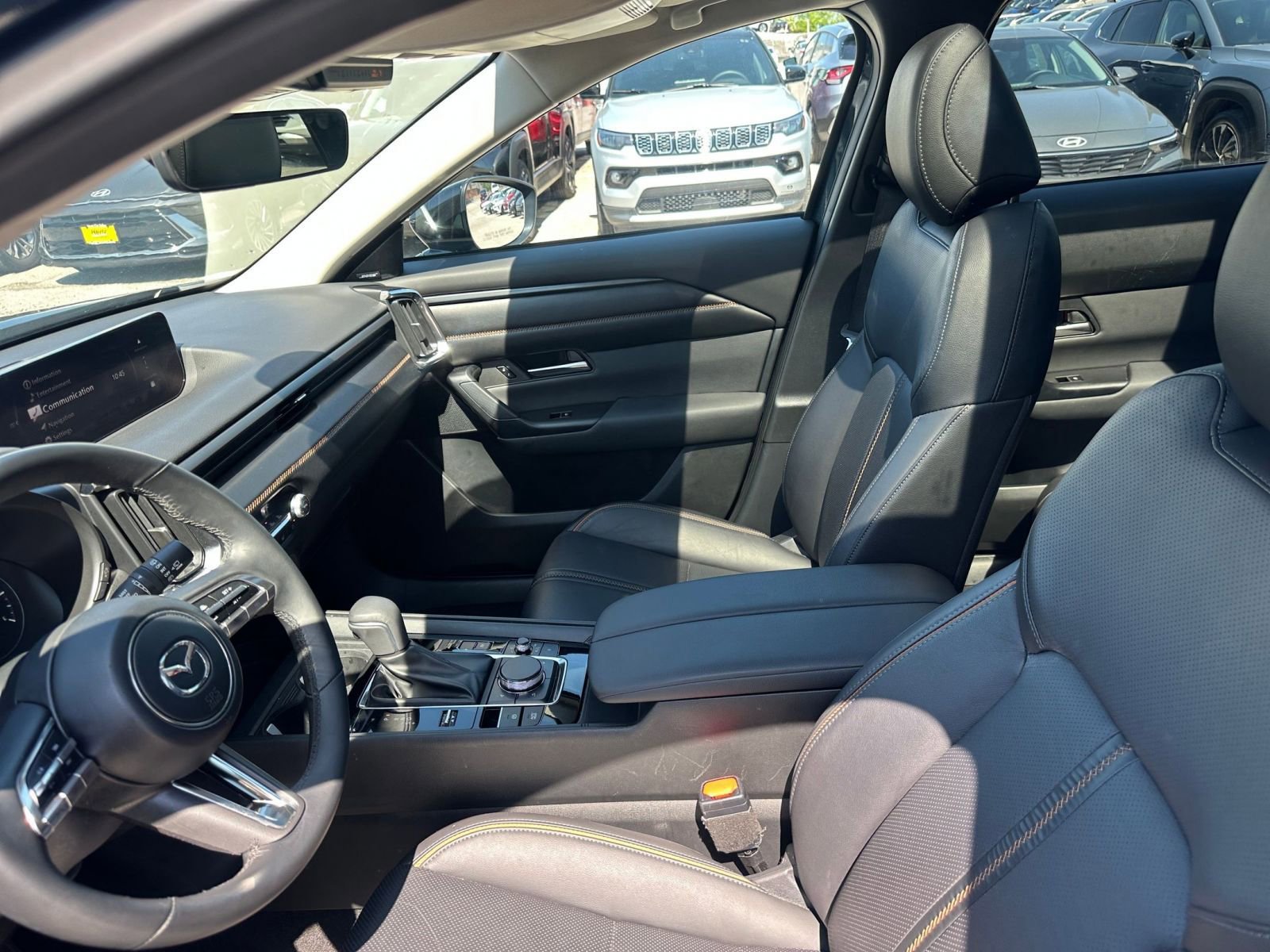 Thumbnail: 2025 Mazda CX-50 - 29