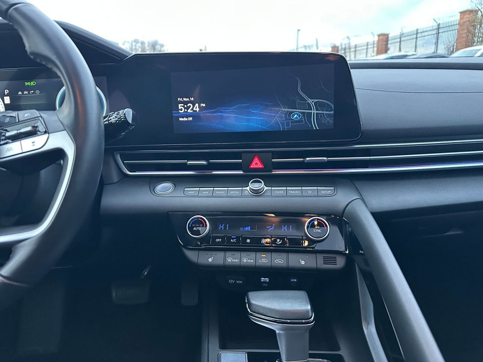 Thumbnail: 2025 Hyundai Elantra - 18