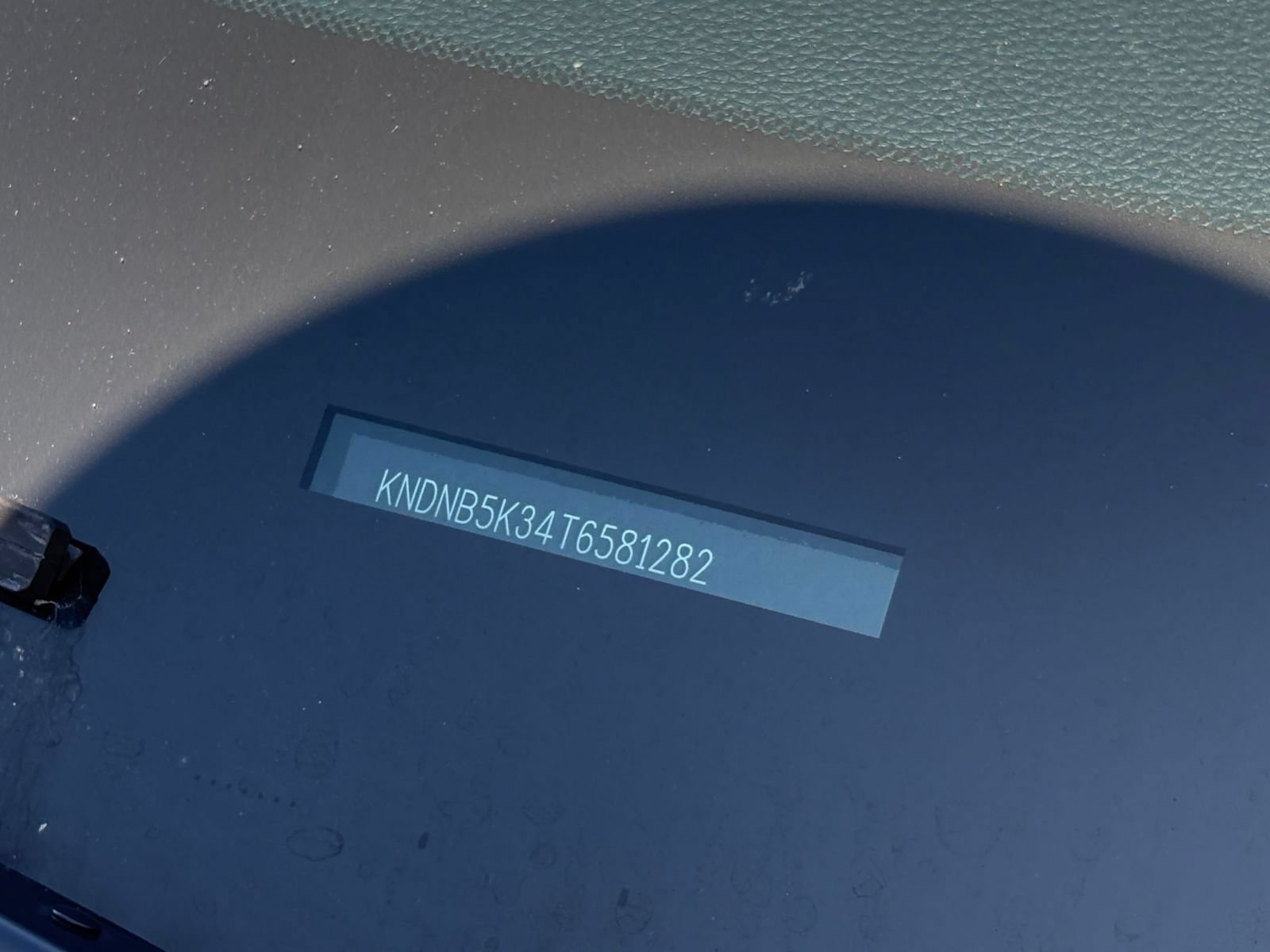 Thumbnail: 2026 Kia Carnival - 24