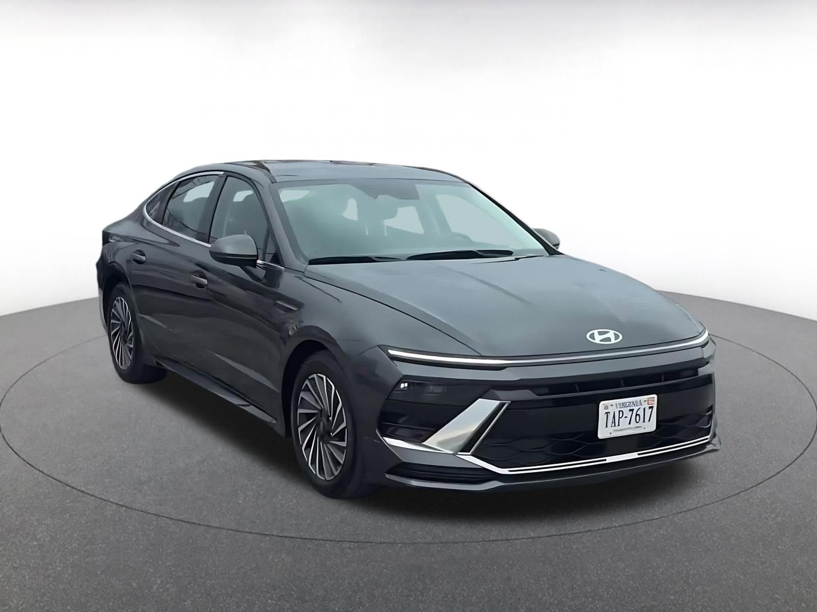 Thumbnail: 2025 Hyundai Sonata - 3