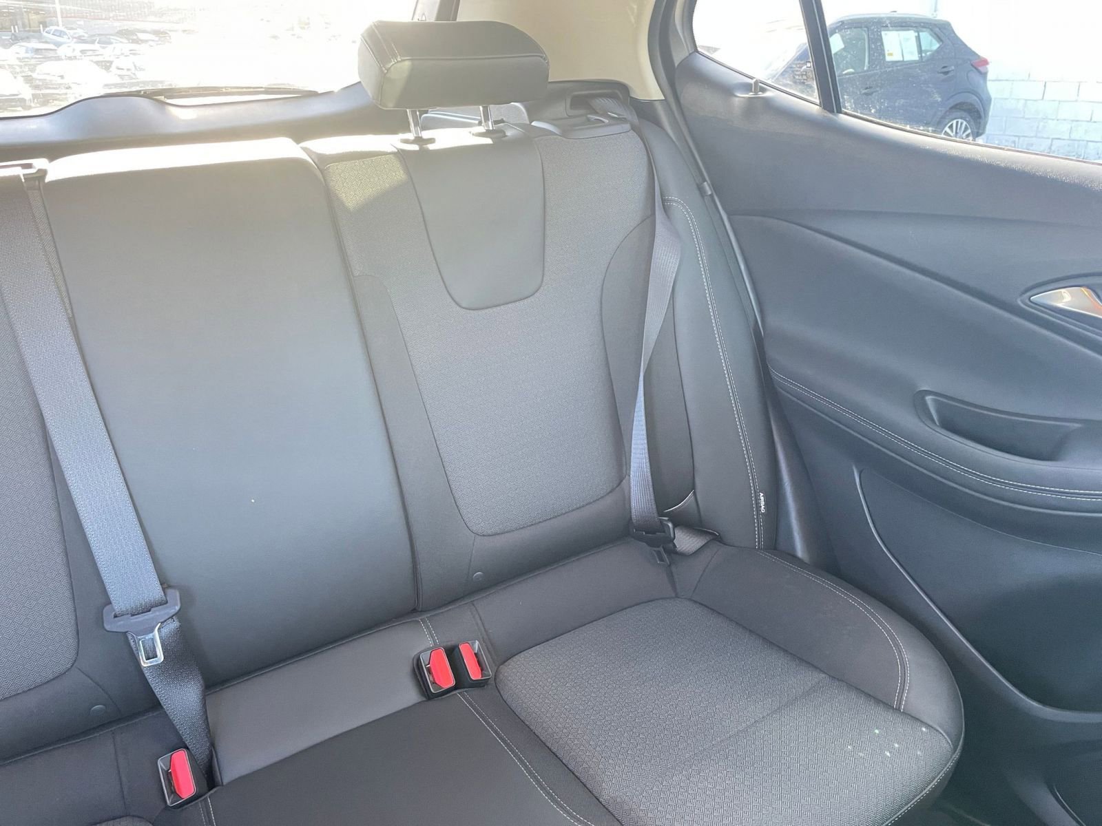 Thumbnail: 2025 Buick Encore GX - 35