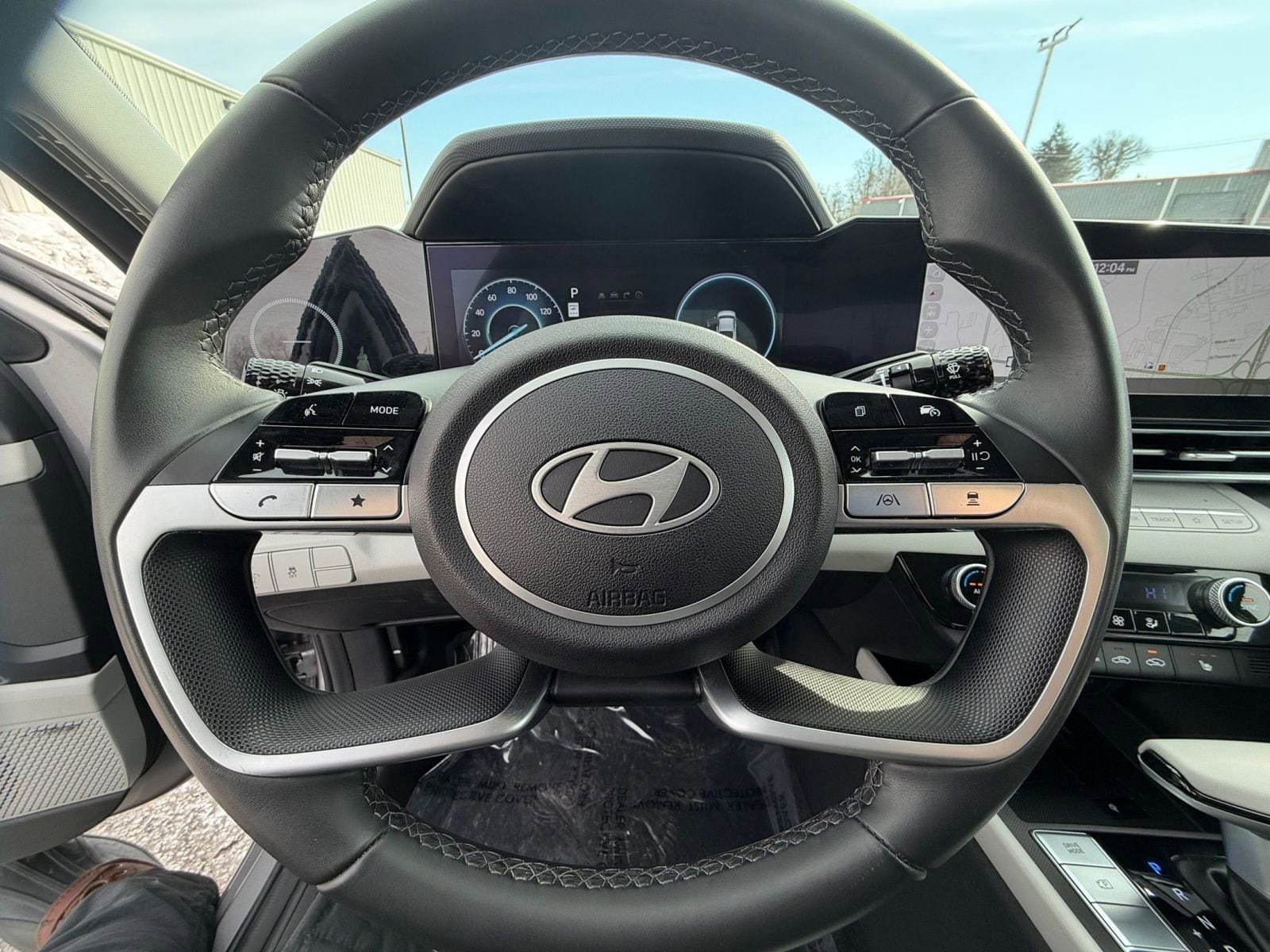 Thumbnail: 2025 Hyundai Elantra - 28