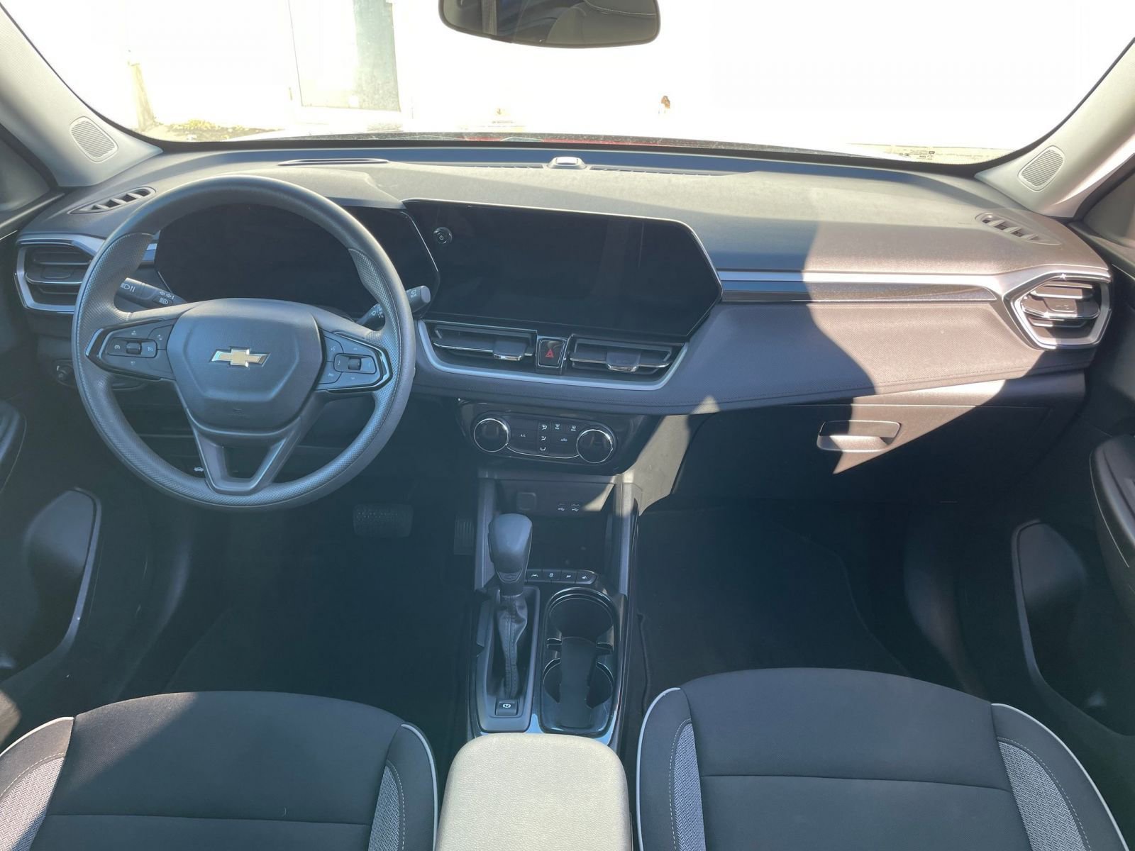 Thumbnail: 2025 Chevrolet TrailBlazer - 31