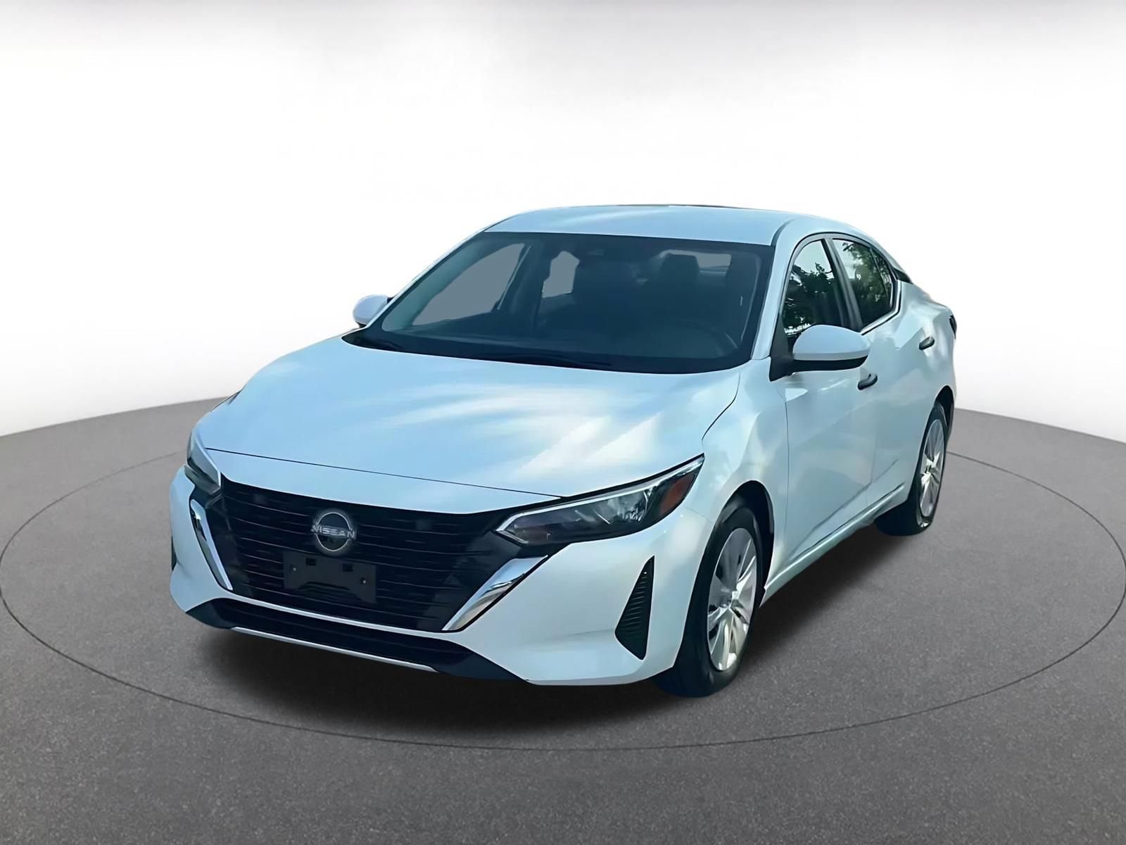 Thumbnail: 2025 Nissan Sentra - 5
