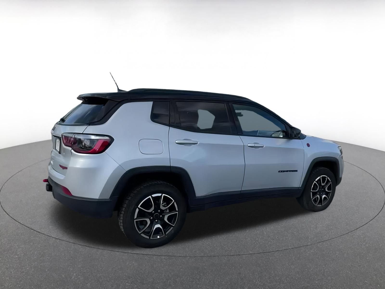 Thumbnail: 2025 Jeep Compass - 15