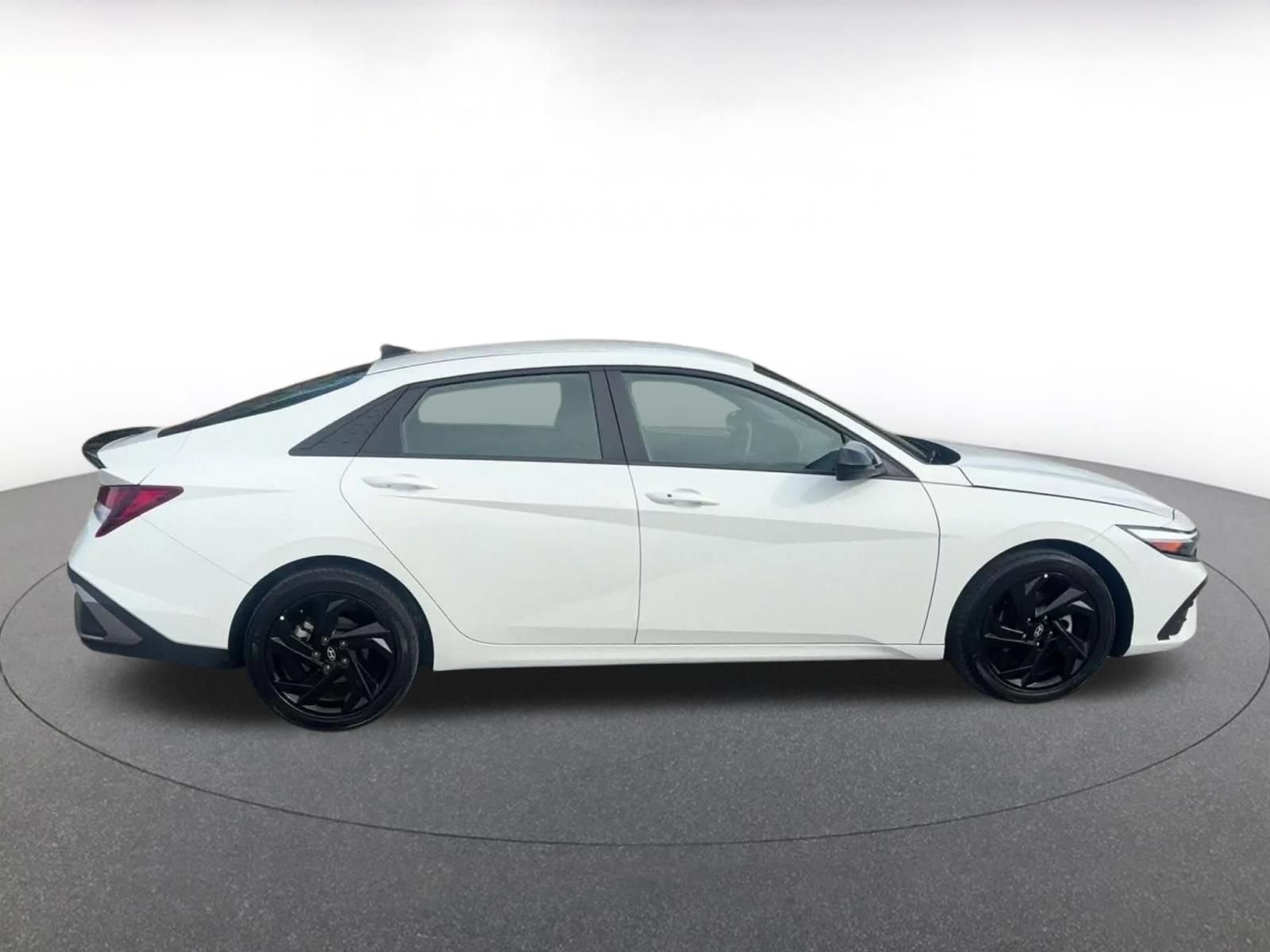Thumbnail: 2026 Hyundai Elantra - 15