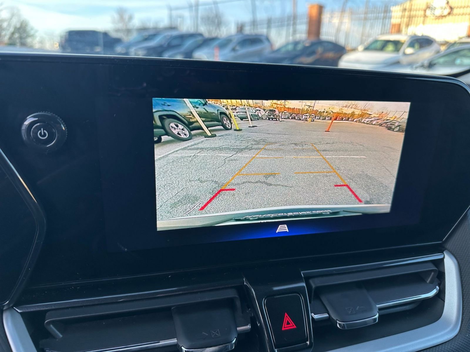 Thumbnail: 2025 Chevrolet TrailBlazer - 17