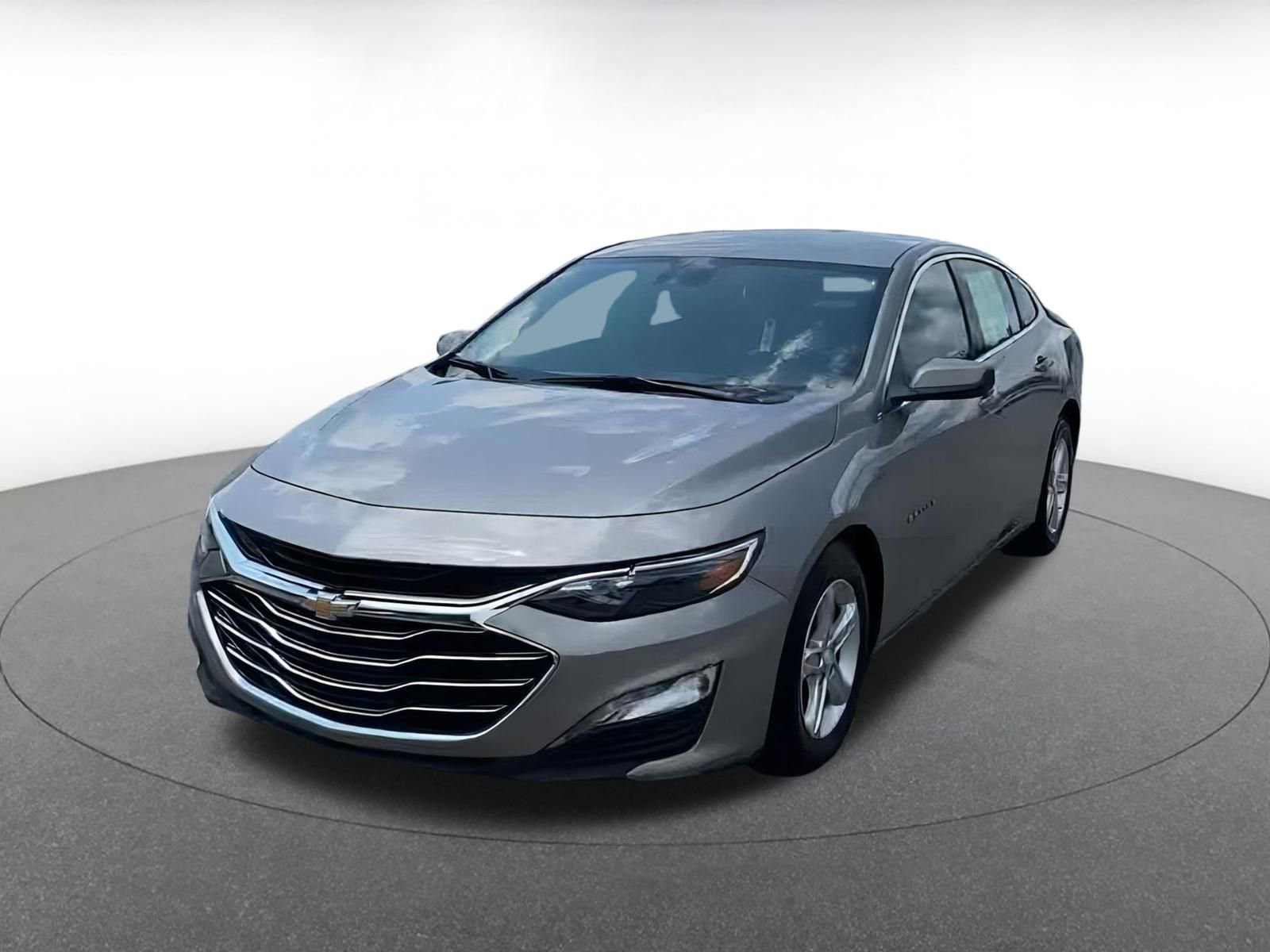 Thumbnail: 2024 Chevrolet Malibu - 6
