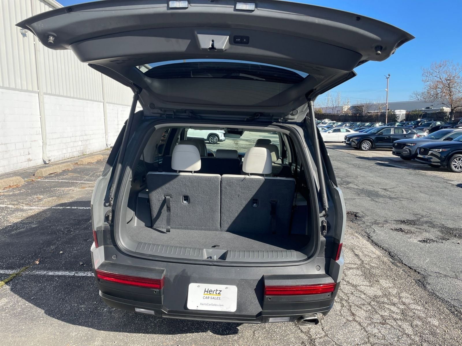 Thumbnail: 2025 Hyundai Santa Fe - 32