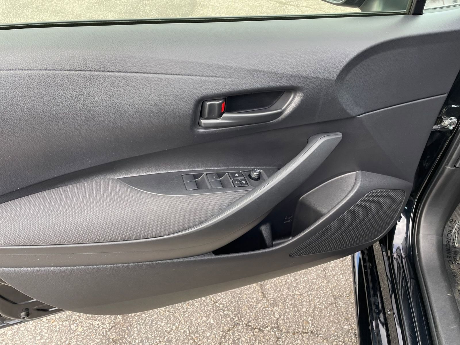 Thumbnail: 2025 Toyota Corolla - 20