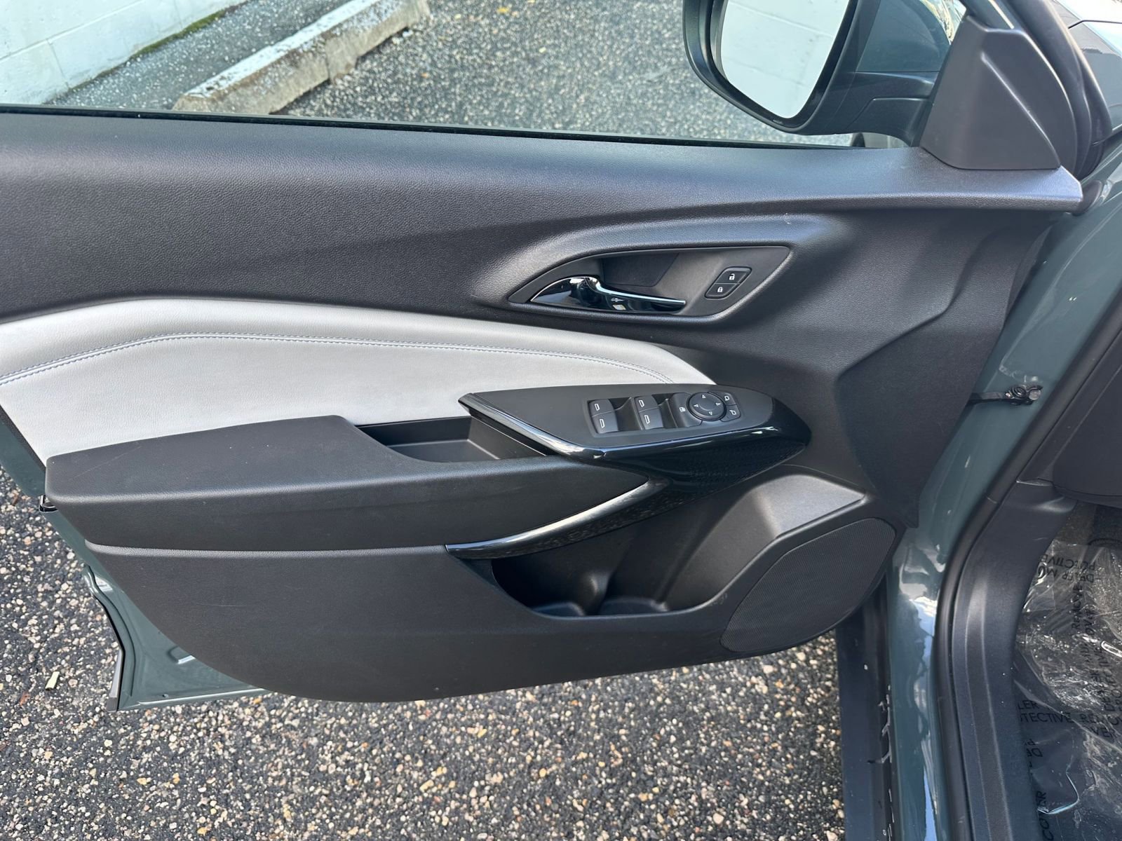 Thumbnail: 2025 Chevrolet Trax - 20