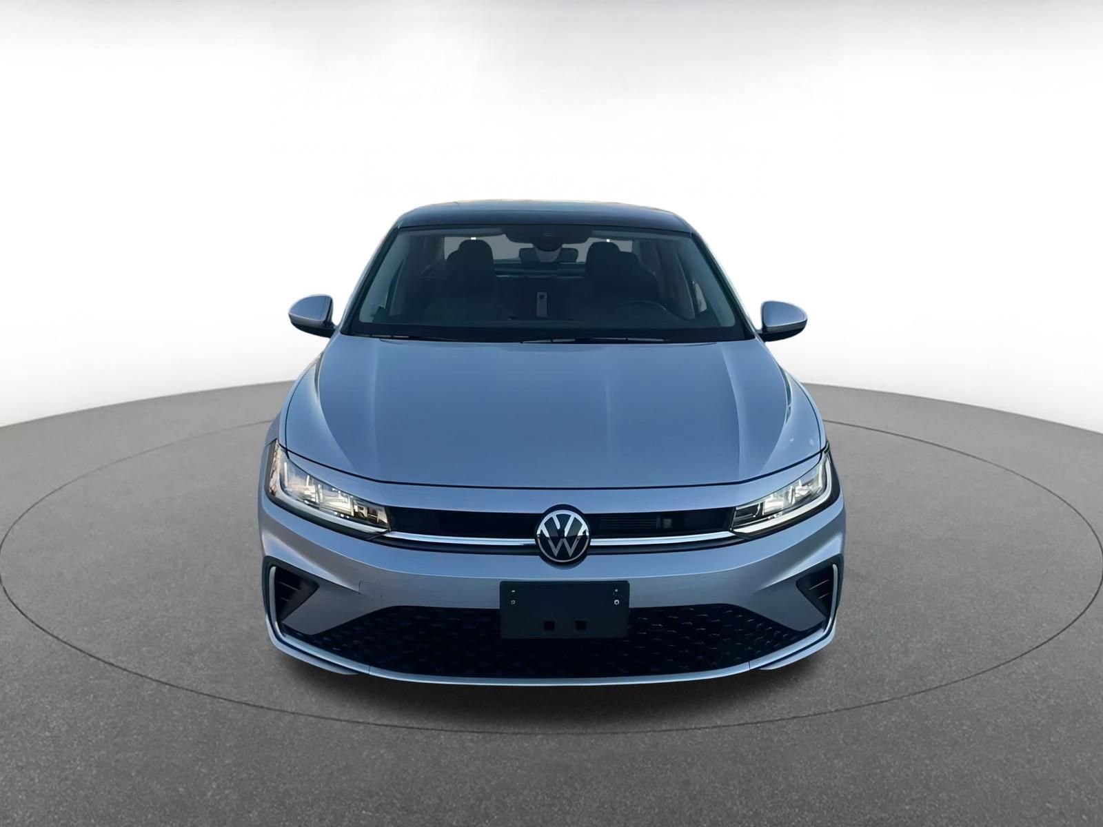 Thumbnail: 2025 Volkswagen Jetta - 4