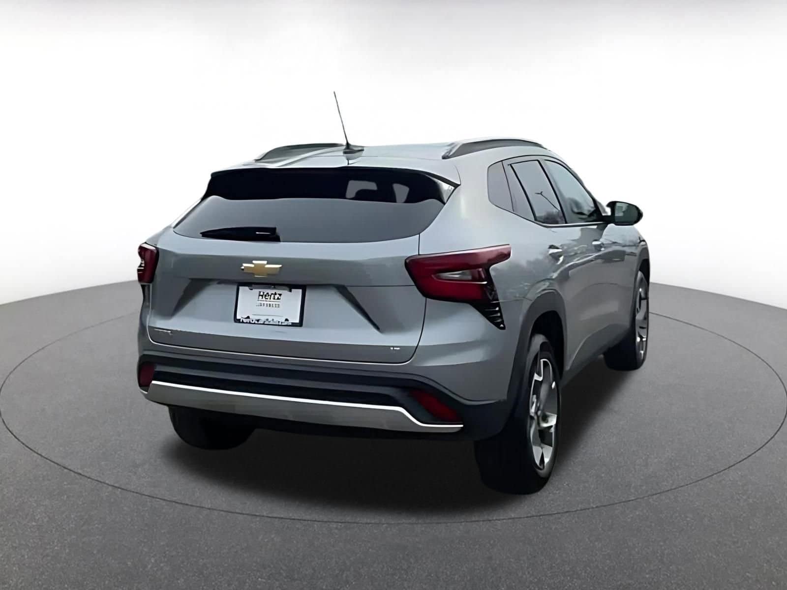 Thumbnail: 2025 Chevrolet Trax - 14