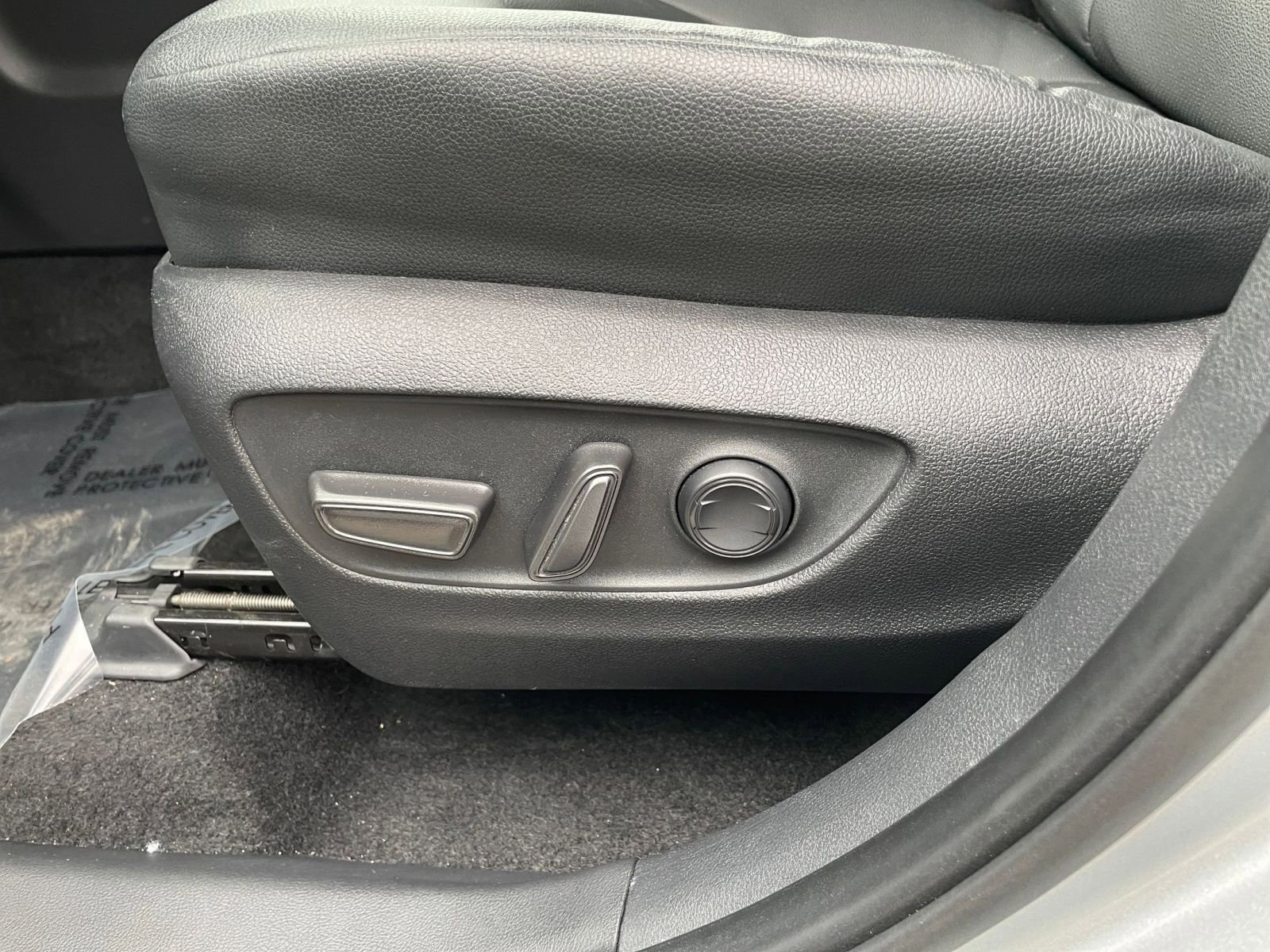 Thumbnail: 2025 Toyota Grand Highlander - 24