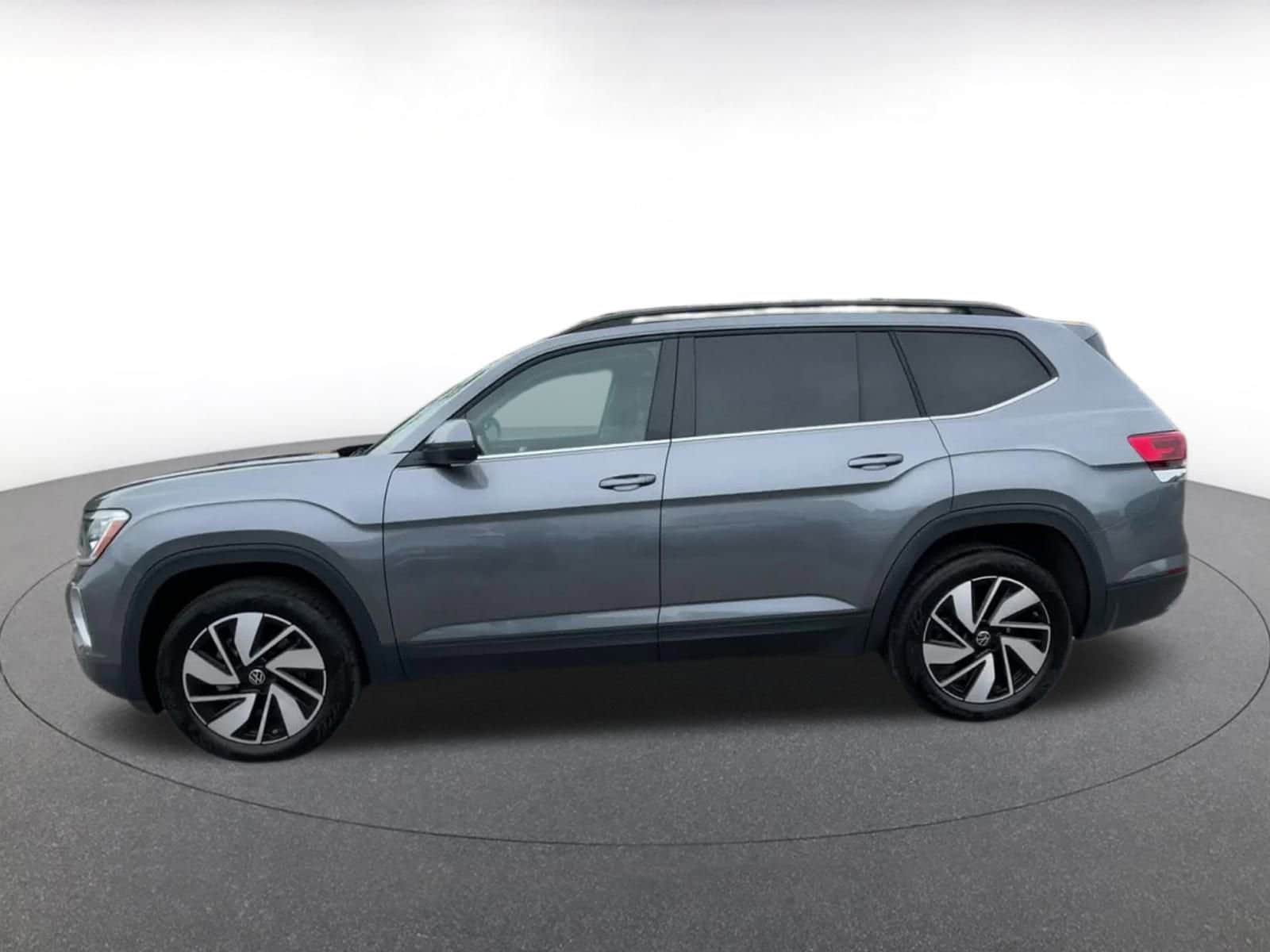 Thumbnail: 2024 Volkswagen Atlas - 8