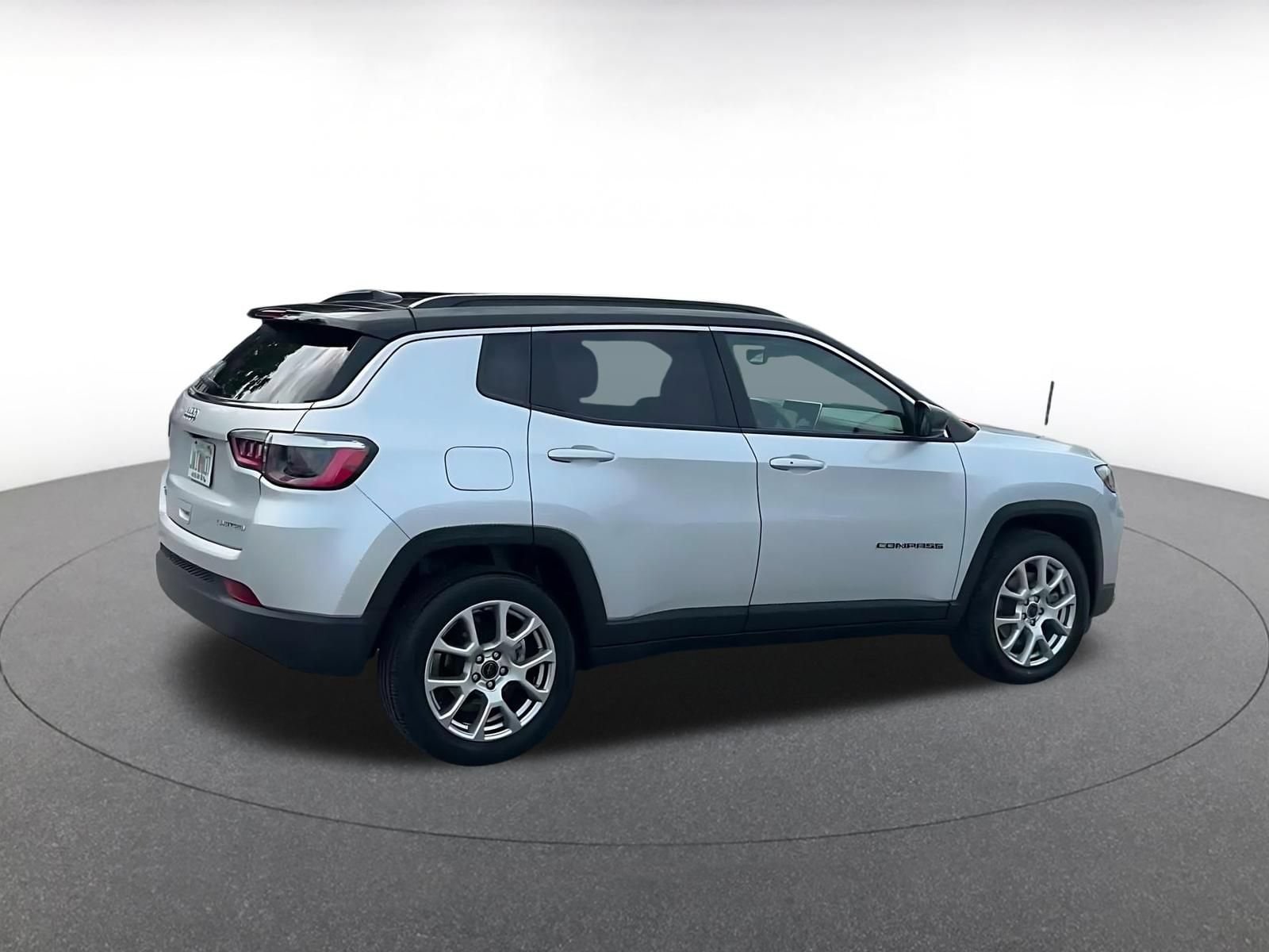Thumbnail: 2025 Jeep Compass - 15